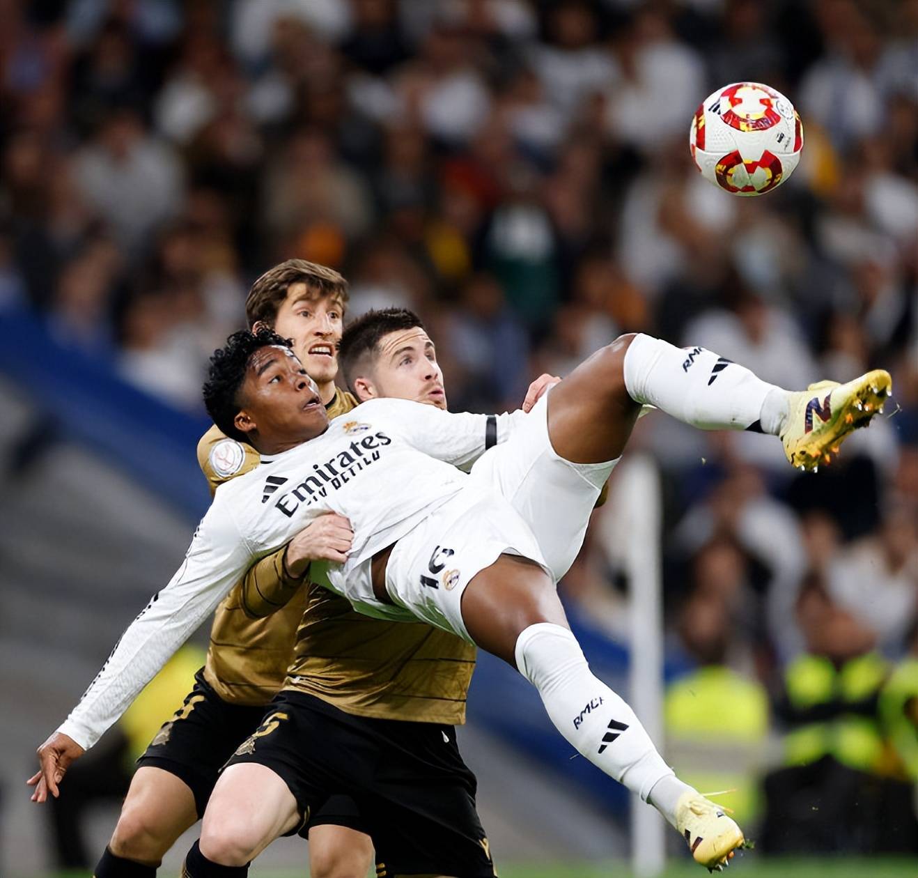 亚博-皇马关键一役惨遭绝杀,球迷难掩失望,最新电脑资源喜欢来源.-亚博